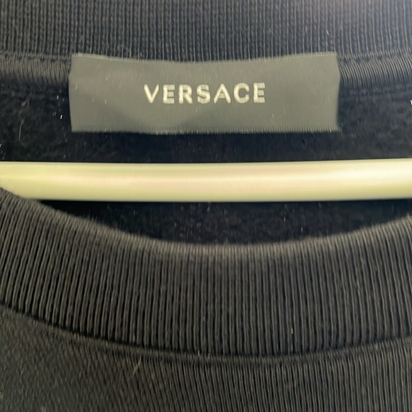 Versace sweater - Picture 3 of 3